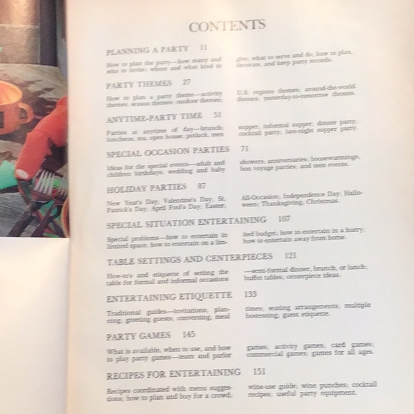 Vintage, MCM, 1969 Better Homes & Gardens Guide to Entertaining, 192 pgs - Picture 4 of 8